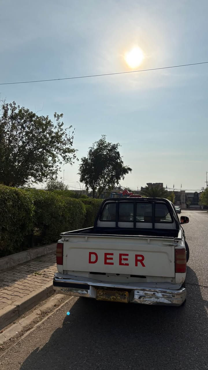 سلام عليكم ورحمة 
سيارة Deer
2007
سيارة مابيها شي فقط بيها خياس قليل
كير محرك بشرط 
بطاقه بانزين موجود 
دهن جديد 
مكاني كركوك 
رقمي ***********
سعره 53 وبي مجال همينه للطيبين Singapore
