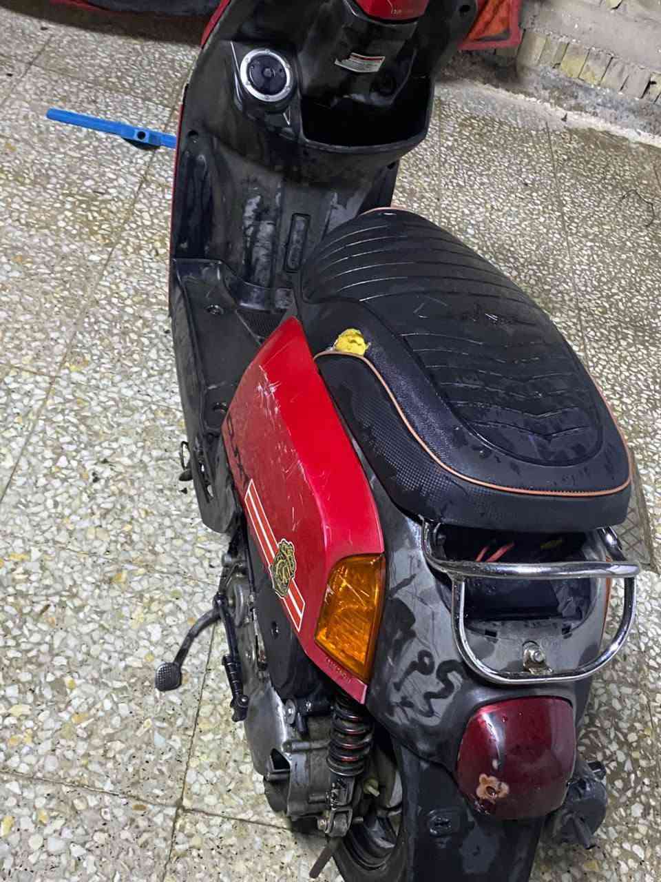 للبيع ماكس بوليس سعرها 325 مكان بغداد بلديات *********** شغاله نكره سلف
