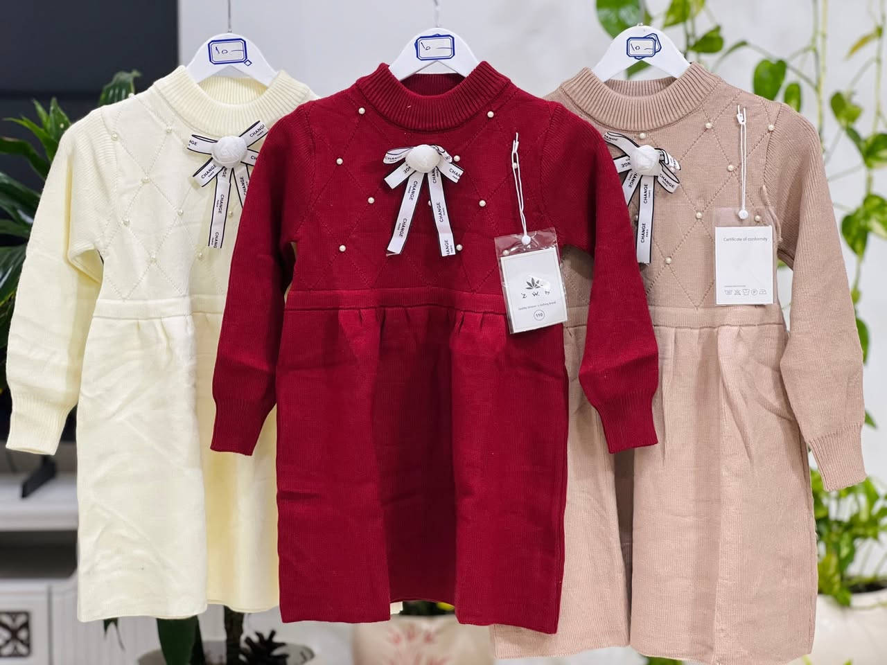 💣🔥 تخفيضات 🔥💣
فستان بناتي 
كولتي عالي جدا 💯💯
السعر ب 12 الف فقط
قياس 2 الى 7 سنة
العنوان خانقين حي العمال مقابل مدرسة 11 آذار
للحجز يرجى مراسلة الصفحة
او مراسلة الرقم *********** على واتس اب
توصيل داخل خانقين 2000 فقط 
#المتابعين #ملابساطفال #بغداد #ملابس_تركية #العراق #تخفيضات #خانقين #ملابس العيد #المتابعين
