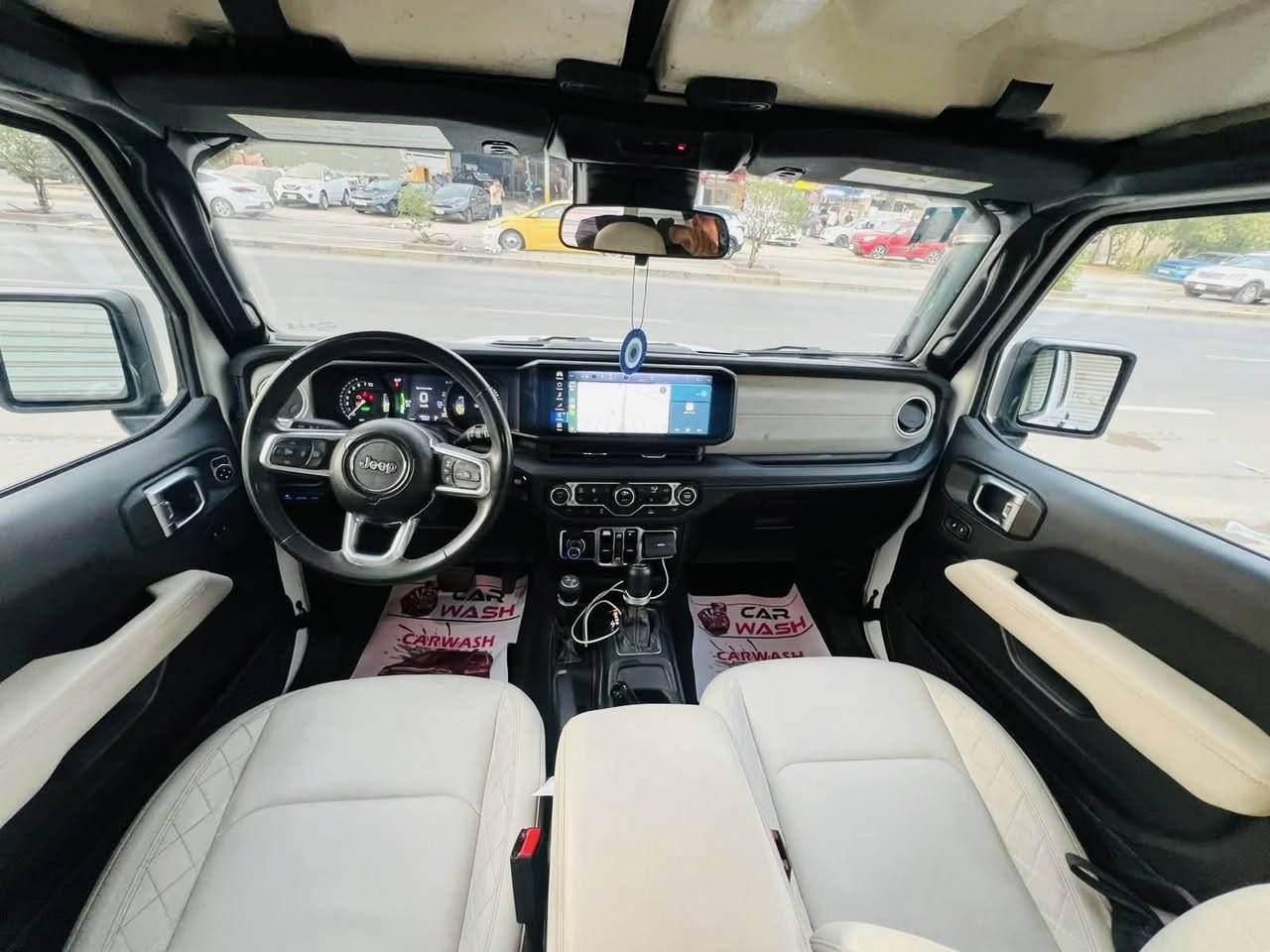 جيب رانكلر مديل 2024
السياره  Jeep Wrangler 4xe 2024 2.0L 4 plug-in

حجم المكينه : 2000 تيربو + هايبرد + بلكن شحن خارجي

القدرة الحصانية 375 حالة حال الهيمي 

الشحن يمشيك 30 ميل

المسافه المقطوعه :34 الف 

الحادث  بسيط 
                      

#المواصفات 

1.قماره تتفصخ اصير كشف
2.بصمه  تشغيل وابواب 
3.لوكير
4.كشافات 
6.شحن خارجي
7.بكلايت لد 
8 . شاشه
9.سستم صوت دمام خلفي + امامي 
10.لايتات زنون هايلوجين
11.كشنات جلد اسود بلادي 
12.سقق اسود بلادي 
13. تحكم استرين
14. ويل حجم 19
15. كامره خلفيه 
16. دوسات 
 

مكان السياره بابل 
***********
