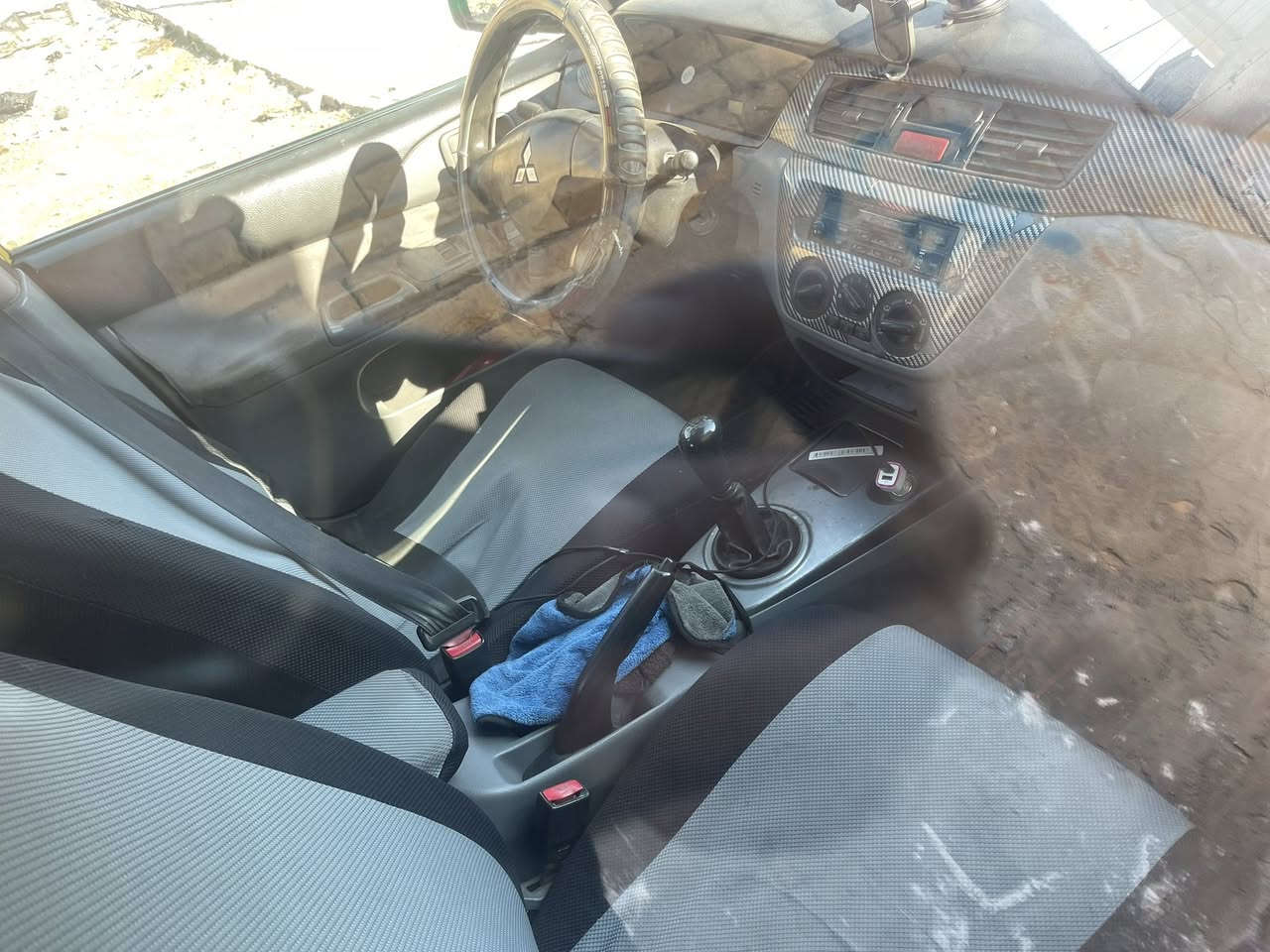 2010لانسر بغداد السعر68التواصل مع صاحب السيارة***********
