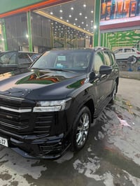 لانكروز 2025 GXR بلاك اديشن لمتد ساز TTS ✨ ماشيه 2000 كيلو فقط (زيرو ب...