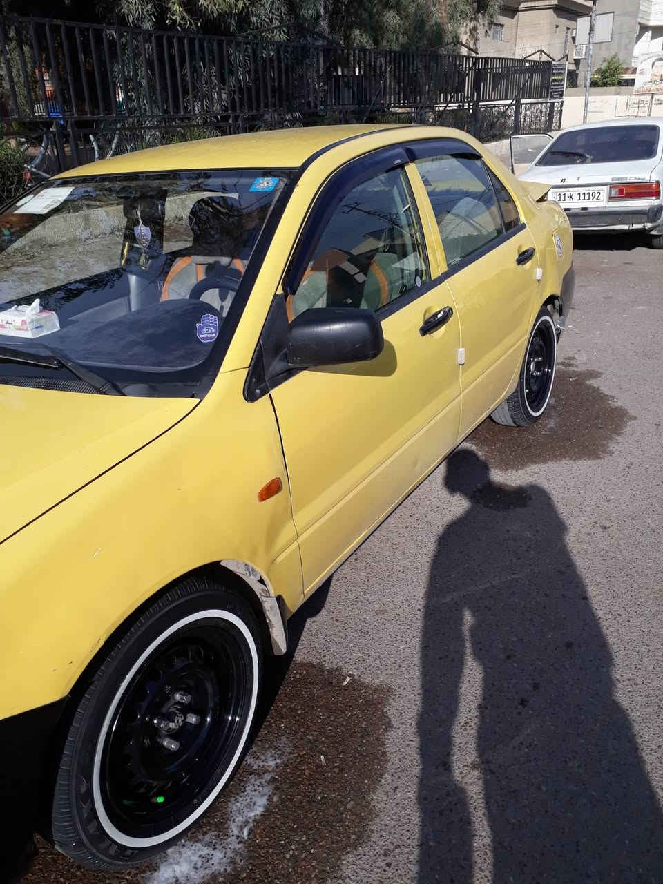 لانسر للبيع موديل 2010
رقم بغداد انكليزي جديد
سياره بيها صبغ جاملغ وباب بدون حادث تصليح هلالات الخلفيه 
سياره على وضع الشركه تخم تايرات جديد ابو الخط الابيض
السعر 71ورقه وبيهه مجال 
سياره مكفولة كير ومحرك
مكاني الشعب
الاتصال على الرقم ***********
وسياره بااسمي
