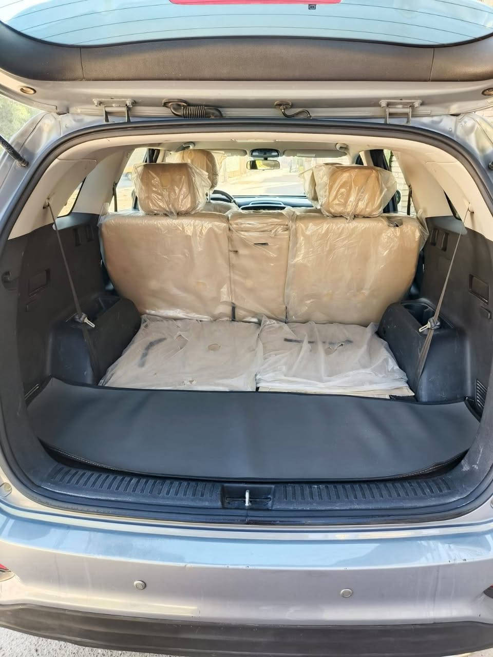 يالله سلام عليكم سورنتو أمريكي 2019 تخم تاير جديد محرك ٤ سلندر حادث خشم البجم حادث خفيف  كلش السعر ١٧٤ بيه مجال بسمي السياره مكاني بغداد ***********     اسيا ***********
