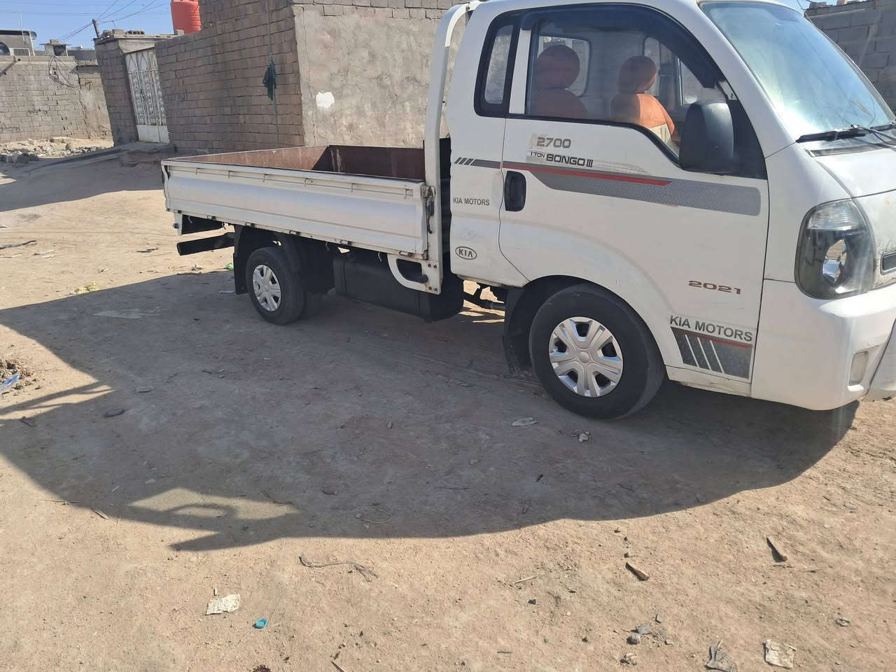 سلام عليكم كيه موديل ٢٠١٦ رقم بصره تحويل مباشر مكفوله من الضربه والصبغ والعيب الشرعي مكينه شرط لا تبخير ولا تنقيص حداديه جديده تخم تاير كهربائيات شغاله سعر 90.        ***********
