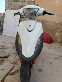 مكلف بالنشر ماكس للبيع بوشة ٤٩ دراجة نضيفة مكينتها زينة كهربائيات شغال...