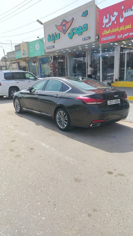 للبيع جينيسس 2015-G80 فول فتحه غرفه جلد بيج بجم سبورت ردارات ستيرن هزاز كشن تبريد تتفئه بردات جانبيه وخلفيه مكينه 3.8 اعلى مواصفات لون بني السياره جديده حيل وارد امريكي داخله بدون ضربه صور من امريكا معه التقرير بالمنشور وبيه سونار عنواني النجف *********** النجف, العراق
