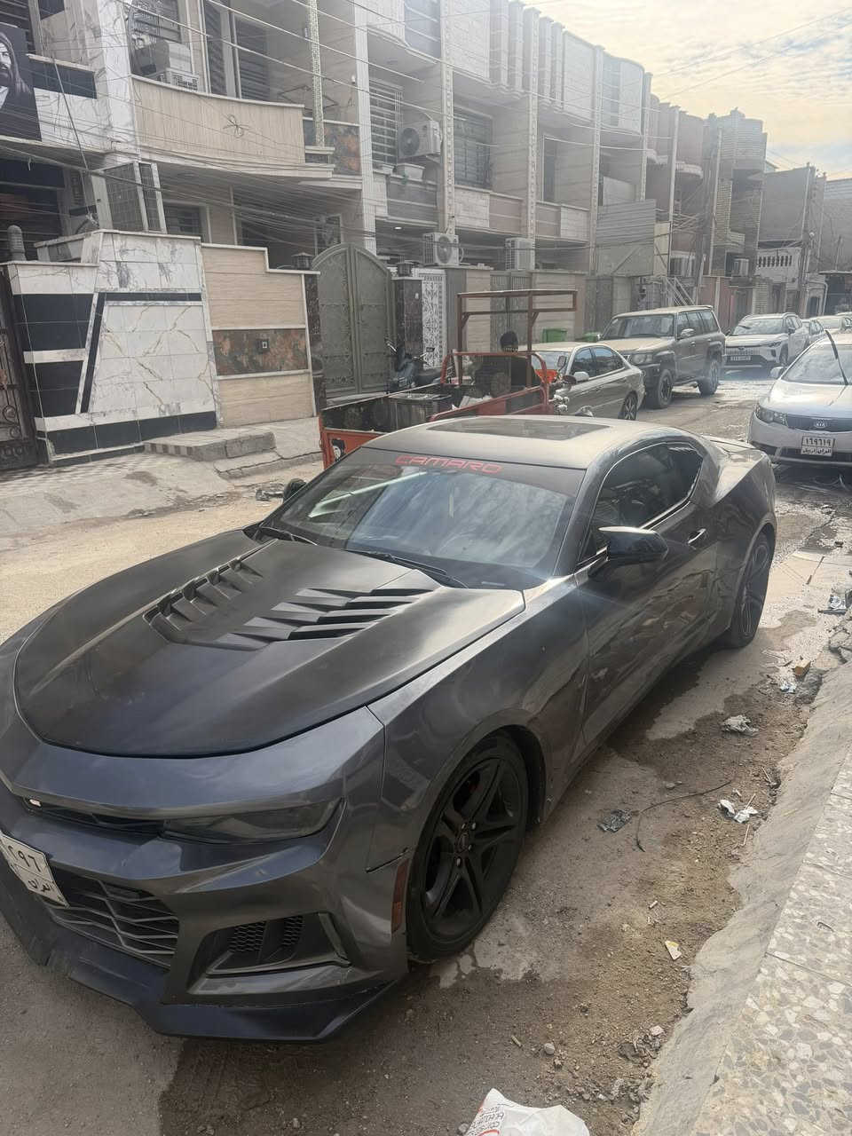 سلام عليكم كمارو 2017 فول مواصفات واحد على واحد فتحه وبصمه تشغيل عن بعد مكينه وكير مكفوله 
صدر مكفول كامله السياره ناقصه بس طالب يسوق 😂 مصبوغه عام السياره بيه حادث صفحه رقم دهوك 
متواجد بغداد ***********
