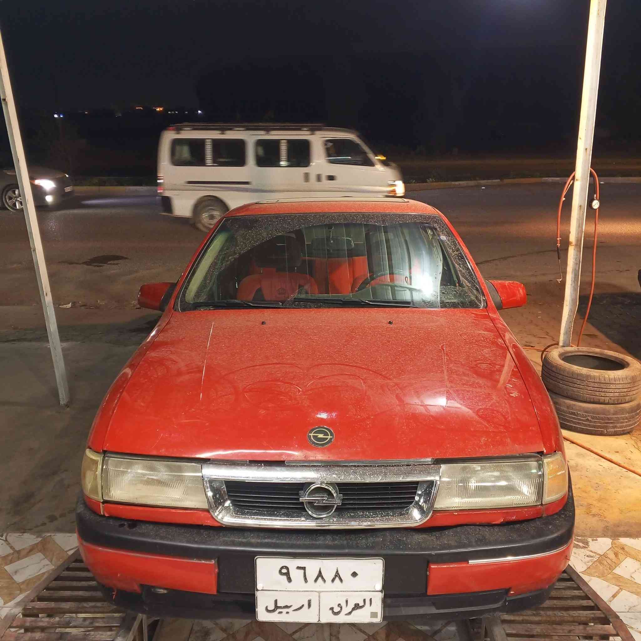 اوبل فيكترا موديل 1991 سنويت ساقت من عشرين دفتر بنزين موجود تحويل وكلا بشرت صرب قوي ما بي سيار حلو نصيف سعر 38 بي مجال عنوان كركوك بنجا علي رقم هاتف ***********
