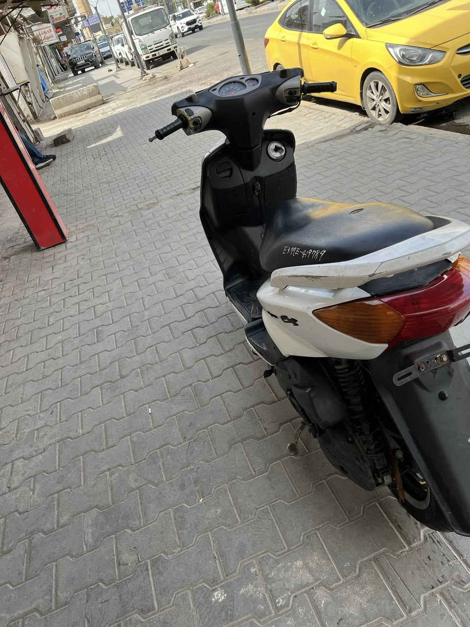 دراجة سكنس نثية دراجة مال رمبة دراجة على وضع الرمبة اي نقص مابيهة برغي ممفتوح بيهة دراجة جديدة السعر ٥٥٠ وبيهة مجال العنوان الاعظمية الرقم ***********
