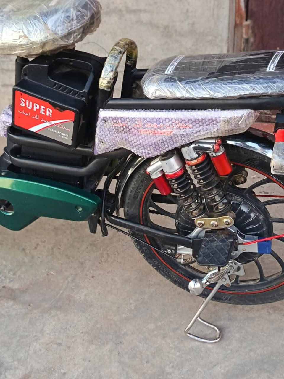 للبيع ماطور شحن موديل ٢٠٢٣ اسمه R1 ماطور جديد وخير من الله شرط نشط فول السعر ٢٥٠ وبي مجال مكاني الضلوعيه رقم الجوال *********** بي واتساب
