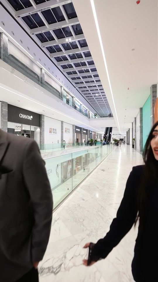 ⁨	⁨	⁨	الافتتاح الرسمي لفرع سوئيست الجديد في عراق مول، بداية جديدة تعكس هوية العلامة ورؤيتها الحديثة في عالم السيارات. ندعوكم لزيارة الفرع والتعرّف على أحدث طرازات سوئيست ضمن تجربة تجمع بين التصميم، التكنولوجيا، والراحة في موقع واحد. الموقع: عراق مول – الطابق الأول L1 أوقات الدوام: يومياً من الساعة 10 صباحاً حتى 11 مساءً ويوم الجمعة من الساعة 3 مساءً حتى 10 مساءً بانتظاركم!⁩⁩⁩ #سوئيست #اكسبلورexplore #العراق🇮🇶 #سوئيست_العراق 


**إذا كنت صاحب هذا الإعلان وتريد حذفه لأي سبب، رجاءا أرسل رسالة إلى الدعم الفني**