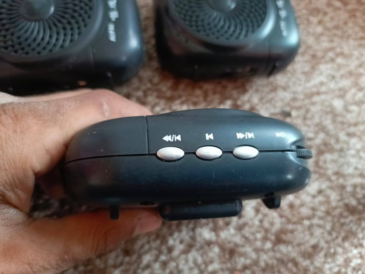 ام بي ثري صناعه يابانيه اصليات 3 قطع يشتغلن كهرباء وعل بطاريه ليثيوم متنقل ويشغل ميكروفون  شلعه ابيعهن 40 الف ويه التوصيل


**إذا كنت صاحب هذا الإعلان وتريد حذفه لأي سبب، رجاءا أرسل رسالة إلى الدعم الفني**