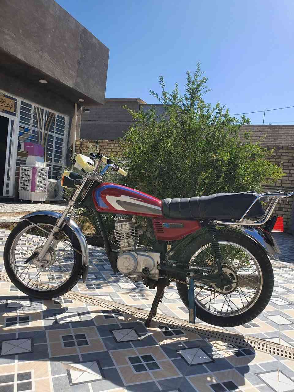 إعادة نشر بسبب الوعود الكاذبه رجأن مو شراي اعبر السلام عليكم دراجه 2023 اوراق سكنر تانكي جديد تايرات جدد مكينه خير من الله رجأن مو شراي لا تكسر بحلال ناس
إعادة نشر بسبب الوعود الكاذبه رجأن مو شراي اعبر 
السلام عليكم دراجه 2023 اوراق سكنر تانكي جديد تايرات جدد مكينه خير من الله  
شغاله كلشي مابيها لا تبخير ولا تنقيص  السعر 350 وبيها مجال  مكاني القاسم *********** نقصها دبلات اماميه وباتري خاص ما ارد فقط اتصال
