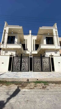 دارللبيع في الميثاق قرب سوق الميثاق 100متر طابقين بناءحديث 07774654668