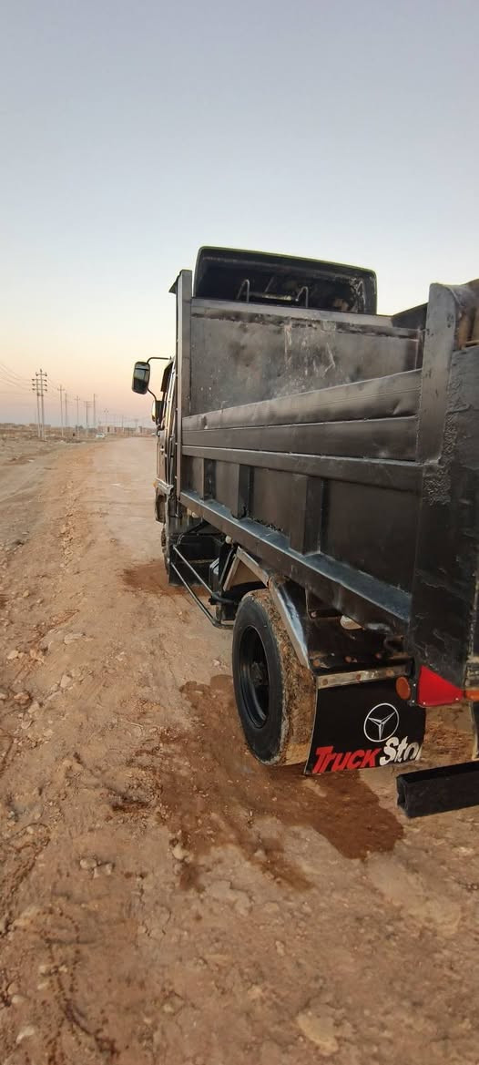 السلام عليكم عندي هينو كلاب اصل موديل 1994شاصي مكفول تبريد شغال تخم تاير ياباني‏ ‏‪منزل موديل بسمي ‏‪***********‬‏
