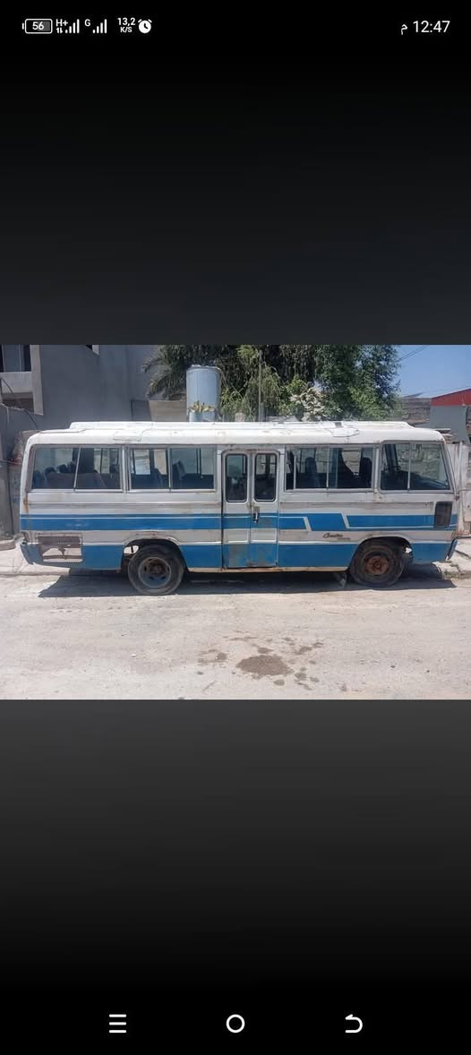 السلام عليكم كوستر 81 محرك بلادي شرط كير شرط أكسل شرط رقم بغداد وكيل اول لديه وكالة باركود من الشرعي تايرات فوك نص عمر بطاريات وكهرباء كلج بريك كلها شرط كشرها نضيف غرفتها جدا راقية سيارة جاهزة وحلوة مكانها قريبة على نينوى وكركوك السعر 3250 ومجال 
***********
***********
