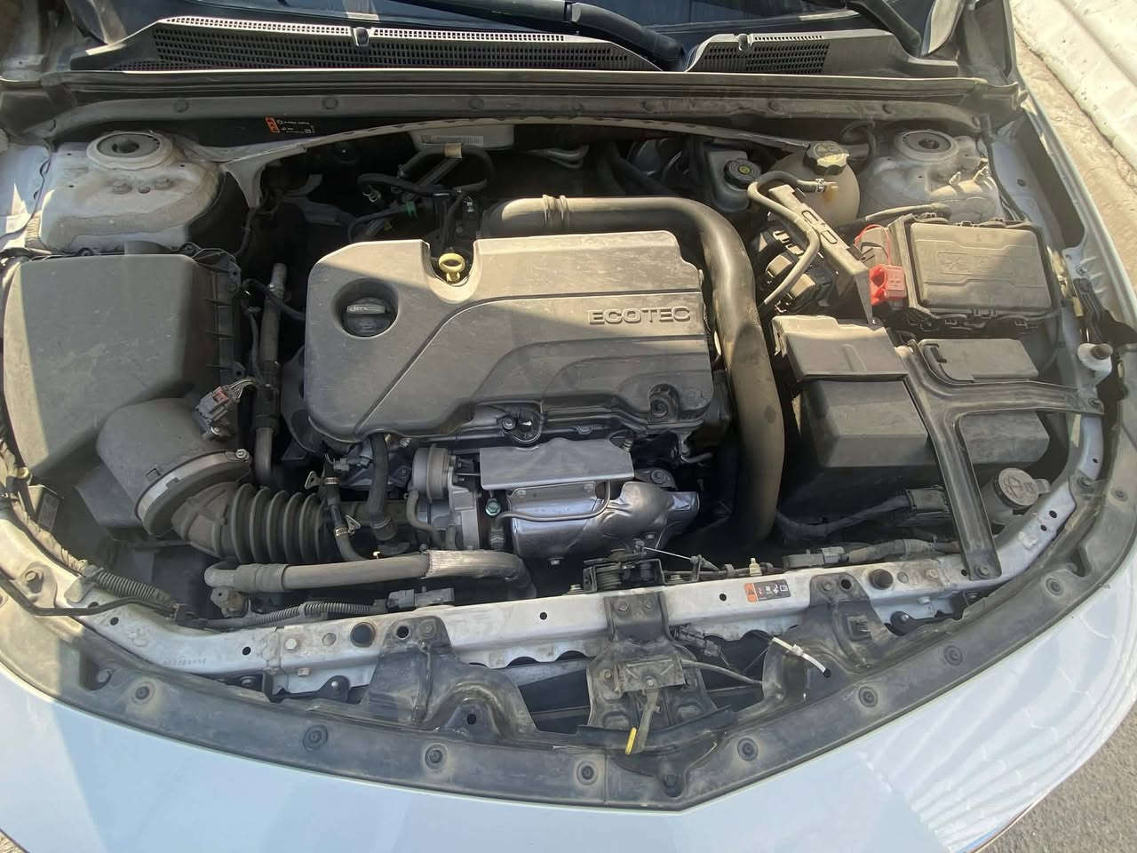 ماليبو 2022  LT
السياره وارد امريكي وحادثها بس قطعتين

مواصفاتها :

1-تدفئه تبريد 

2-كشنات شامواه مغلفه جلد

3-تدفئه مقاعد

4-لدات 

4: حساس لدات 

5-جنطه كهرباء 

6-تشغيل عن بعد

7-بصمه

9-كامره خلفيه

10- شاشه تدعم نظام كاربلاي 

11- رادارات

12- بانزين 

13- تبريد خلفي 

14- حجم المحرك 1.5T

15- منافذ شواحن 

16- قفل جنطه وجكمجه

17-الأبواب ذكيه

18- تحكمات كشنات

معروفه مواصفات ل LT

السياره 4 سلندر توين تيربو 

السياره نظيفه وحلوه ورزنه 

 السعر على الرقم ***********
