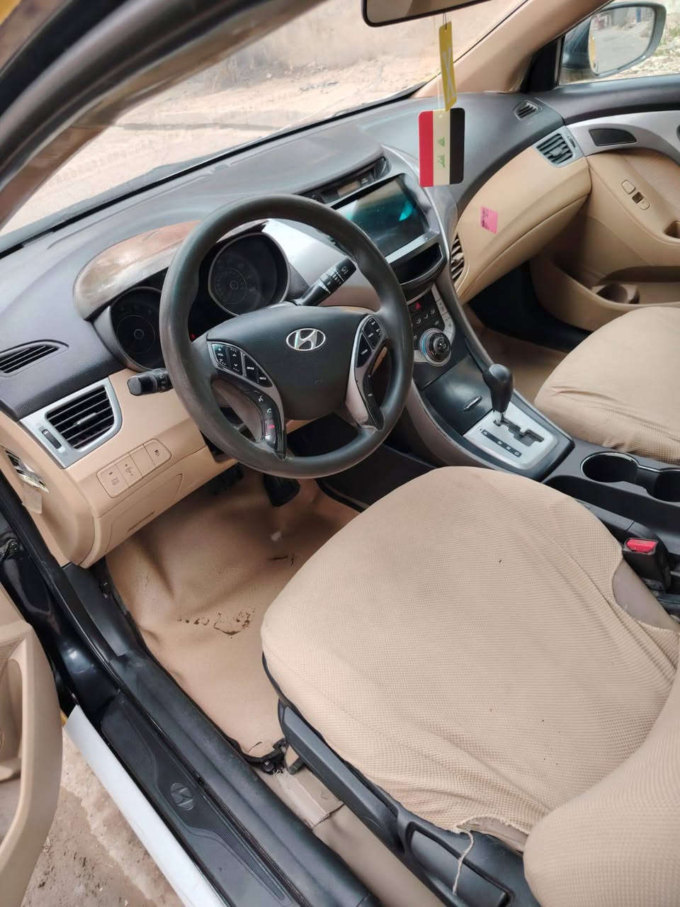 النترا ٢٠١٣ وراد امريكي حادثه جاملغ امامي فقط والباقي ليبل واحد بدون اي داخل لغد شاصي كفاله مكينه١٨٠٠ دوش المرغوب تبريد ثلج صدر خلفي امامي تخم تاير جديد أرقام نكليزي بغداد سنويه باسمي جديده سياره على ايدي  السعر ٩٥ ورقه وبيه شي بسيط الشراي يتصل ***********
