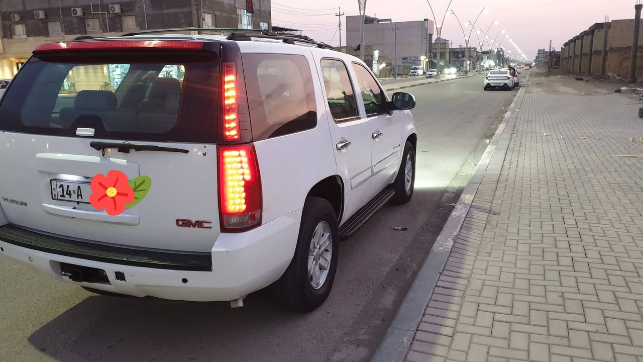 للبيع او لمراوس يوكن ٢٠٠٧وارد كندي مكفوله من الضربه بيها مكانات صبغ والارباع الجوه محرك وكير وحداده واكسل وتبريد وطخم تاير السعر ١٦٠ ت *********** مكاني البصرة التنومه
