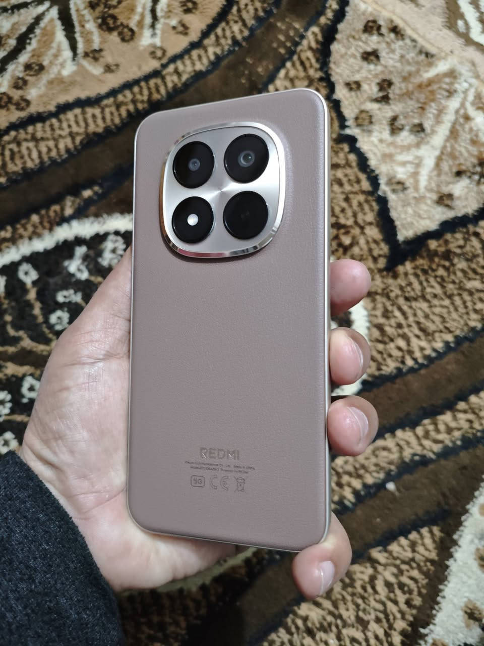 نوت 14 پرو پلاص بعده بلزگة الشركة 
مستخدم أيام
كامل الملحقات
الذاكرة 512
الرام 12
صحة البطارية 100
عدد دورات الشحن 7
الشاشة أمولد منحنية
يدعم الشحن السريع بقوة 100 واط
للبيع بـ 525
أو للمراوس
مكاني بغداد

رقم الهاتف
***********
