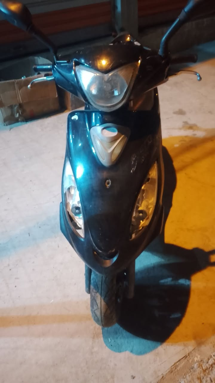 السلام عليكم دراجه كامكو في تو البيع سعر الدراجه ٤٠٠وبيها مجال مكاني قرب بوابه الكاظمية ***********
