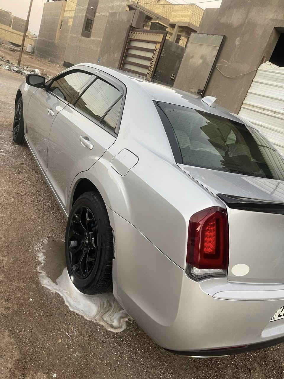 السلام عليكم للبيع اوباما C2020 محدث (S) بالكامل وارد امريكي حادث چاملغ وبنيد والجاملغ الثاني مصبوغ وملاون مع باب السايق فول مواصفات بانوراما كشنات تدفئة تبريد ستيرن كهربائي كشن حفظ وضعية ويل 18 عنكبوت باتري جديد هسة شاده محرك 6سلندر رقم اربيل وكالة او تحويل السنوية لغاية شهر 7 سنة 2026 السيارة جاهزة محرك كير حدادة تبريد تخم تاير السعر 233 مكاني البصرة رقمي
***********
