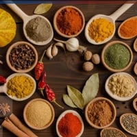 الى اصحاب المطاعم... توجد بهارات كنتاكي. وكرسبي.. درجه اولى استيراد من...