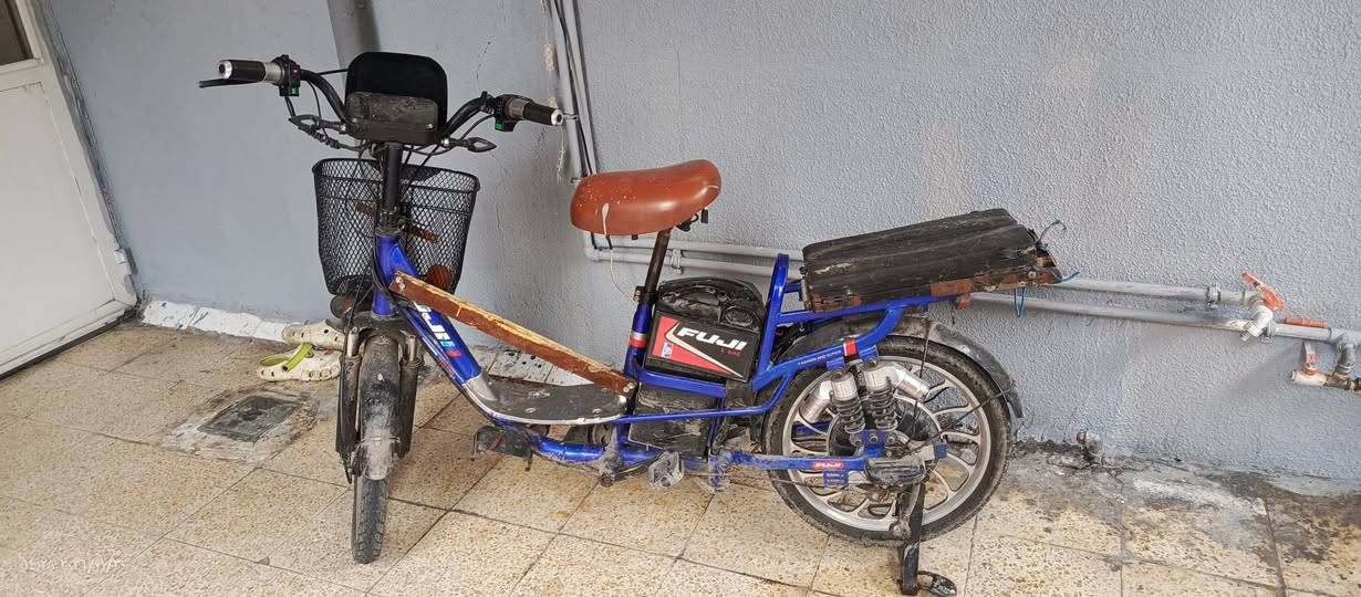 بايسكل شحن للبيع سعرها 110 وبيه مجال بيه فطر قليل بشاصي


**إذا كنت صاحب هذا الإعلان وتريد حذفه لأي سبب، رجاءا أرسل رسالة إلى الدعم الفني**