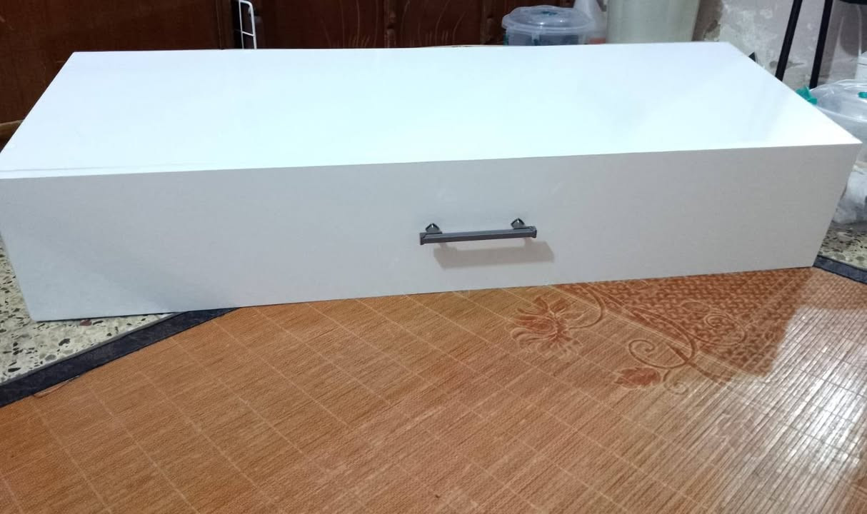 مرحبا غراض البيع كلمن وسعره وبيهن مجال حوض كامل مال بدكير شغال هوه والميز مالته ب150 وبي مجال تخم ب75 تفصال وبي مجال ميز لوكر ب75 تفصال وبي مجال اي استفسار راسلني وتدلل *********** مكان حي الجهاد
