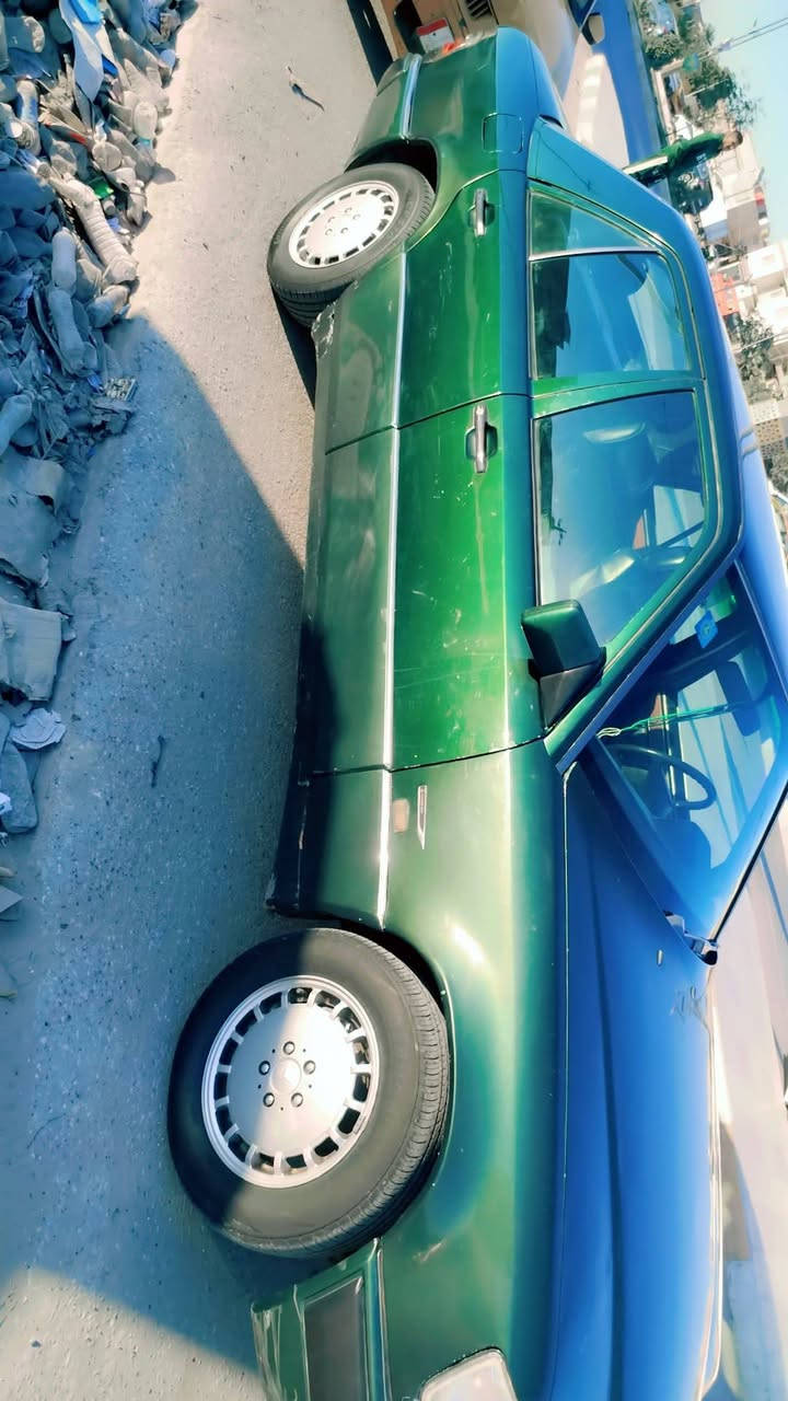 مارسدس لبيع السعر 65 بيها مجال  مكان ناصريه فضليه اتصال ***********
