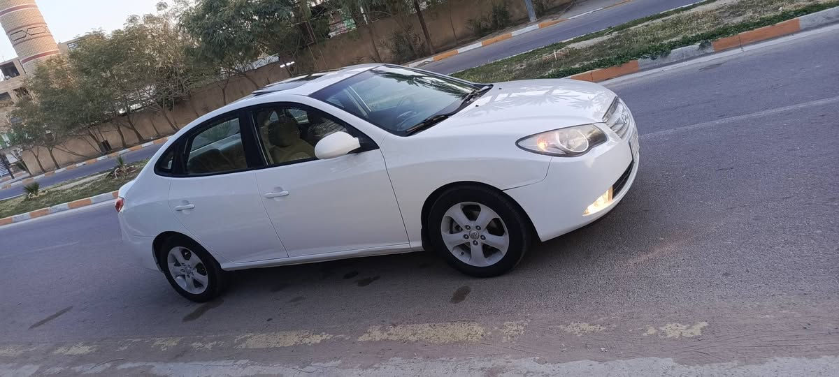 النترا 2010 فول مواصفات محرك 1600دووش فتحه سلايت رووف تبريد بيانو شاشه كبيره ويل 16 .
المؤشر باللون الأحمر صبغ 
كير محرك تبريد تخم تاير بحاله جيده .
مكان السياره بغداد .
السعر 108 ورقه .
***********/غير متواجد على الفيس . بغداد, العراق
