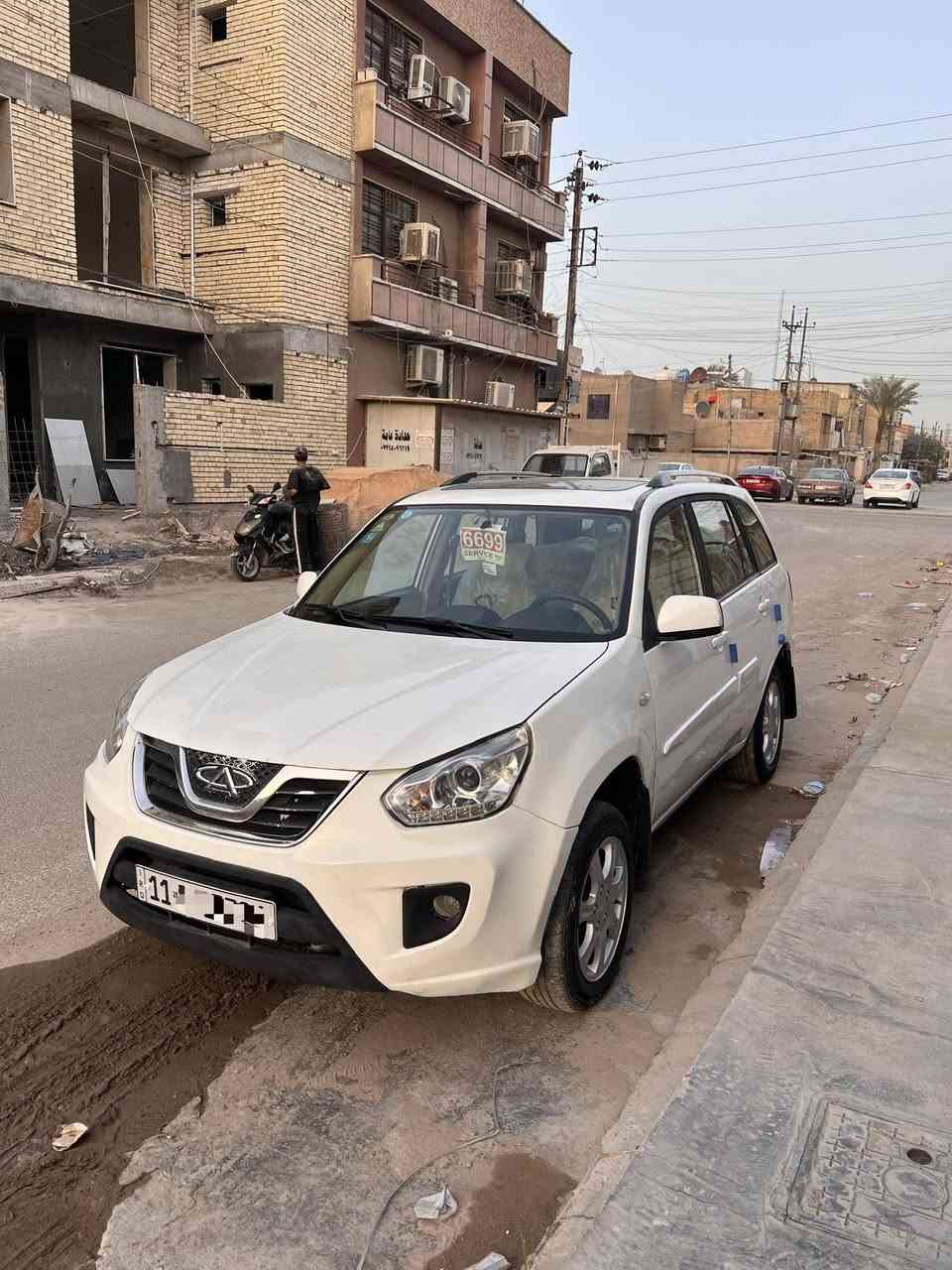 السلام عليكم تيكو 13رقم بغداد دولي الجديد بسمي سنويه هزه كله جديد كبل تحويل مباشر السياره كير مكينه تدفئه تبريد صدر كله ناعم وخير من الله السياره بدون حادث بيها فقط سويه صبغ بصندوك شي قليل السياره جاهزه وبدون اي نقص السعر 59 العنوان الشعب للتواصل ***********
