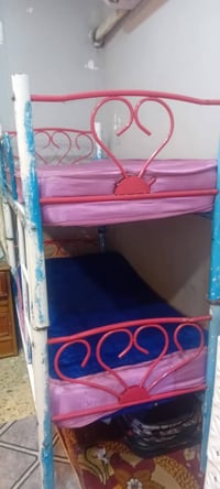 سرير أطفال • دوشك أصلي • حي الإعلام