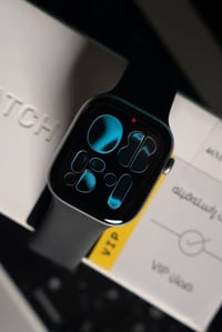 ابل واتش جيل ١١ • ٤٦مم • بالضمان