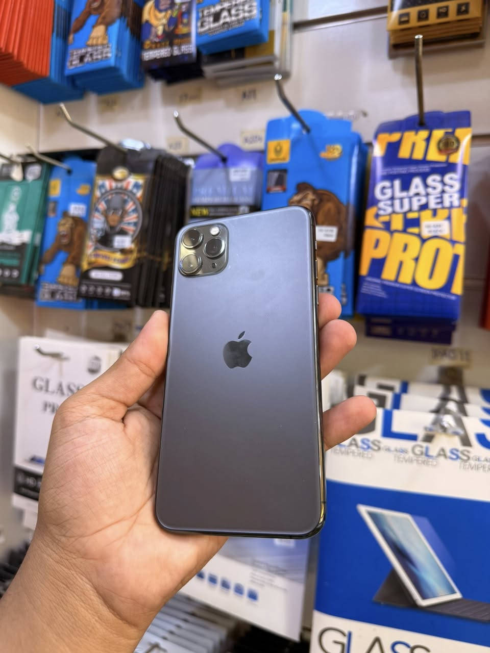ب سعر 300 الف🔥
iPhone 11 pro max

نموذج M

البطارية 88 ( غير مرفوع البطارية )

النظافة 100%

الذاكرة 256

_________________
الضمان لدى مركزنا 5 ايام من تاريخ الشراء✅

📍الديوانية—سوك هرج—-مركز الموسوي —قرب كراج الطوابق
للحجز

***********
