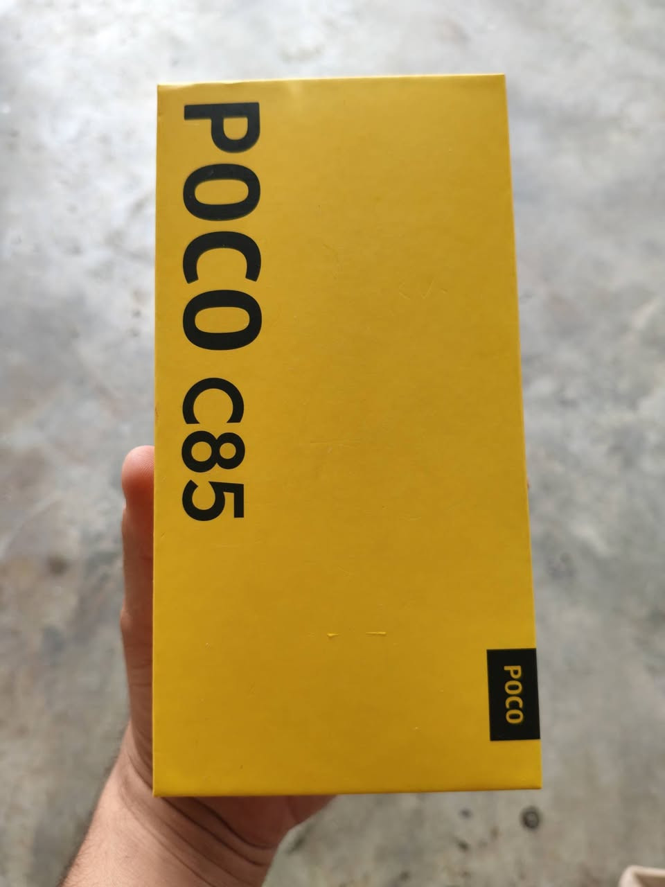 Poco c85
بطارية عملاقة 6000 
شاشة كبيرة
 ذاكرة 256
جهاز أي عيب ما بي 
شرط الفحص والنظافة 
سعر ١٦٥
هاتف ***********
