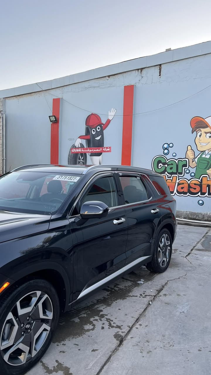 السلام عليكم 
بلسايد 2023 ماشية 24 ميل 
مواصفات : 
فتحة 
كامرات 360 
تحديد مسار 
مثبت سرعة 
خمس وضعيات قيادة 
رادار وتوقف ذاتي 
صندوك كهرباء
8 راكب  
كراسي جلد وخزن ميموري 
تدفئة وتبريد لجميع الكراسي 
تبريد منفصل 
نظام سماعات هارمن كاردن
رقم سليمانية هزة وسنوية جديدة ب أسمي 
حادث السيارة موضح بالصور مبدل اللايت الأمامي فقط وبارد فوق اللايت عداها السيارة مكفولة من كلشي  
مكان السيارة ديالى - بغداد 
سعر السيارة 320 وبيها مجال بسيط
*********** 
***********
