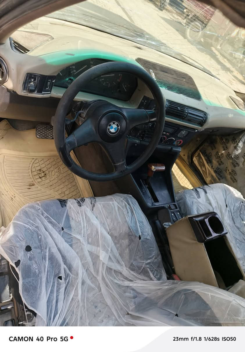 سلام عليكم بي ام 525 للبيع او مراوس سعره 36 بيه مجال رقم نجف تحويل شوكت ماتريد مكينه وكير ديفور جدد مكفول من ضربه عنوان نجف ***********
