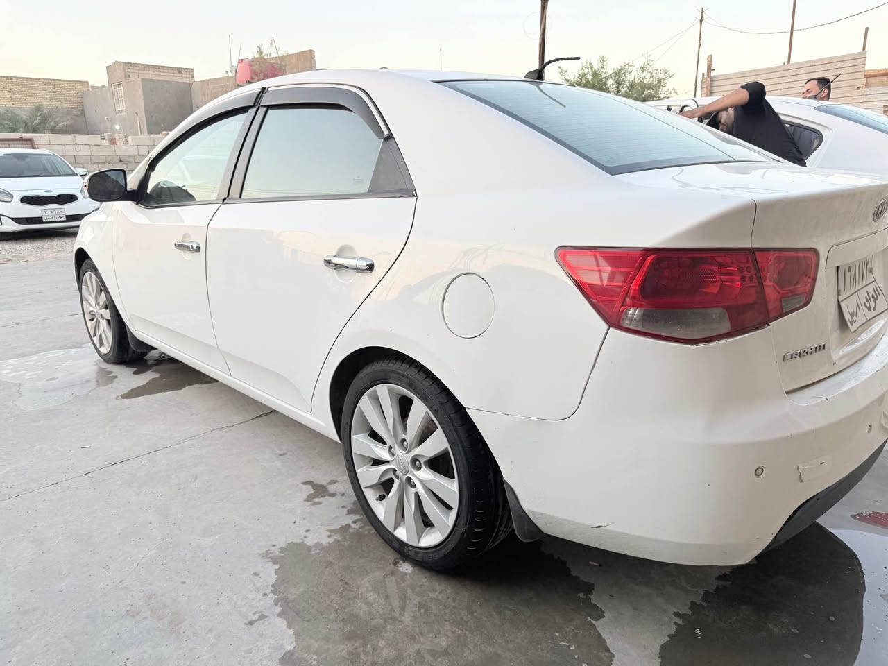 مكلف بالنشر 
سيراتو موديل 2011
نص مواصفات 
بس قطع صبغ وبارد 
موضح بالسونار 
السعر 82 $ وبيه مجال
مكاني الديوانيه المهناويه 
تفاصيل اكثر 
*********** النجف, العراق

