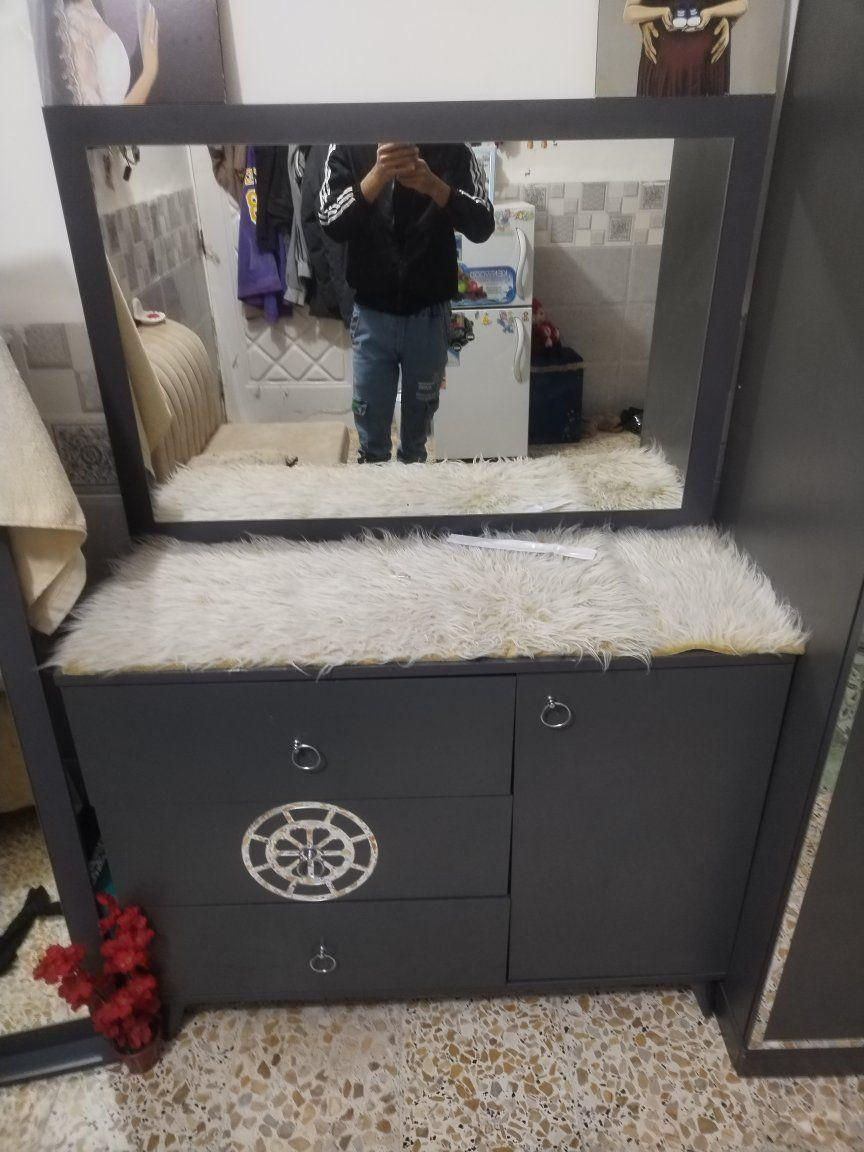 غرفة تركي نضيفه اخت جديده شخط مابيهة 5 قطع سعر 600 وبيهة مجال بسيط مكاني كربلاء الطاقه قريب مستشفى التركي كربلاء, العراق


**إذا كنت صاحب هذا الإعلان وتريد حذفه لأي سبب، رجاءا أرسل رسالة إلى الدعم الفني**