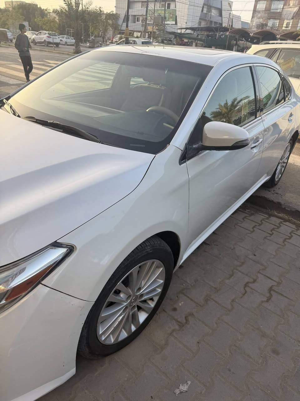 سلام عليكم افلون 2013 رقم بغداد مكينه 6 سلندر
بيه صبغ جاملغ امامي او باب سعره 170 او بيه مجال 
مكاني النجف ***********
