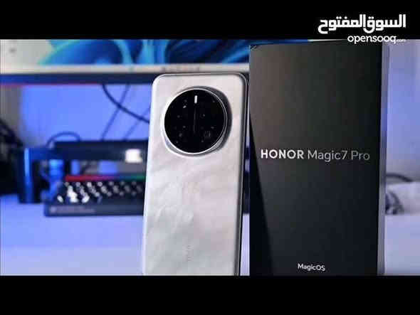 هونر ماجك 7 بور ذاكرة 512 عشوائية 12+12 معالج سنابدراكن 8 اليت شحن 100 واط شحن لاسلكس 50 واط مقاوم للمياه والغبار بمعيارية 68 شاشة مقاومة للكسر السعر 925 الف *********** المكان البصرة الجهاز بحال الوكالة مع حافظة اضافية
