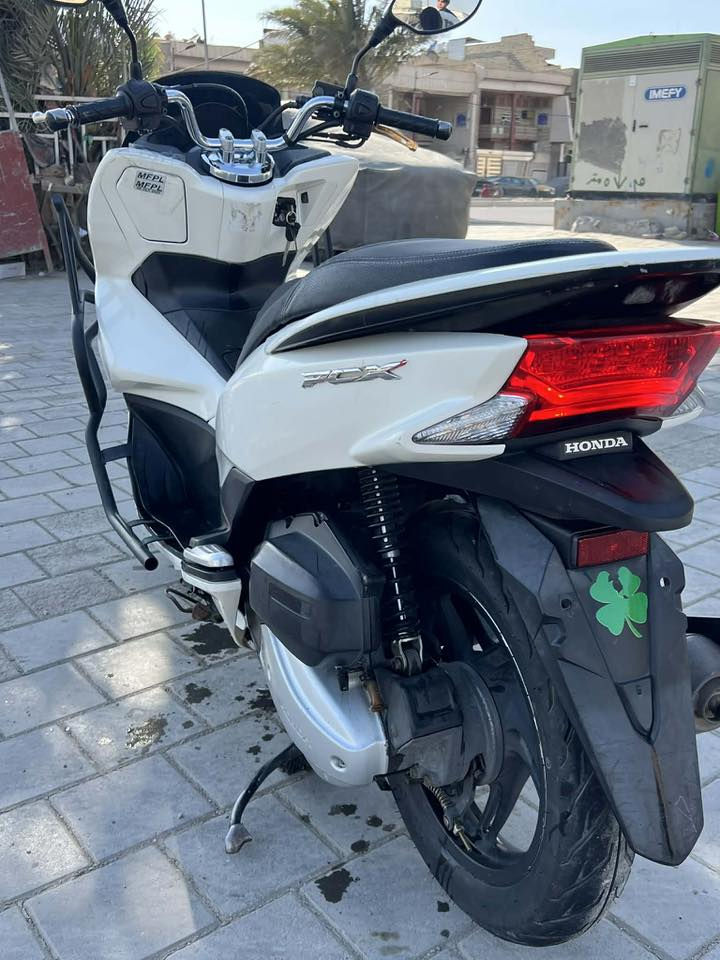 سلام عليكم بيش اكس جيل الثاني دراجه مكفوله حسات كهربيات كله شغاله سعر1650عنوان مدينه الصدر.رقم ***********
