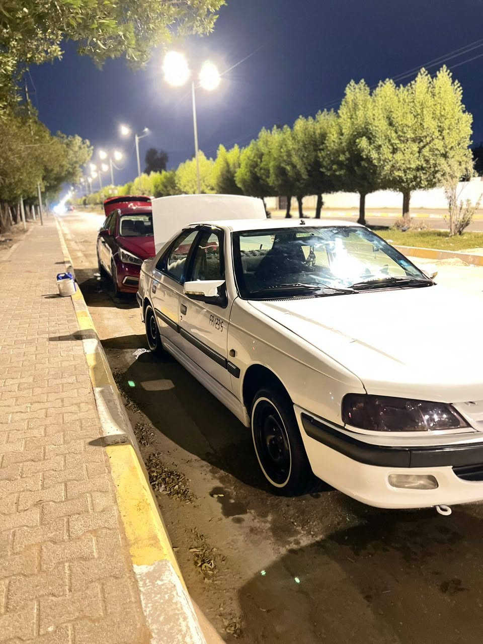 السلام عليكم بيجو بارص للبيع موديل 11
رقم انكليزي. سنويه باسمي جديده مداور ثانيوم 
بدون حادث. بنيد مبدل لهلالات لخلفيه معمره سياره بلادي وضع شركه ملضومه زنون. تخم تاير جديد باتري جديد ادامه كامله نقص برغي مابيها سستم كامل ودمام شاشه. هورنات يوكن وبلادي 
ملاحضه (لسياره بيها غراض كلش اهواي. هيه وغراضها. 
45)مكان بابل نادر الثانيه رقم ***********
