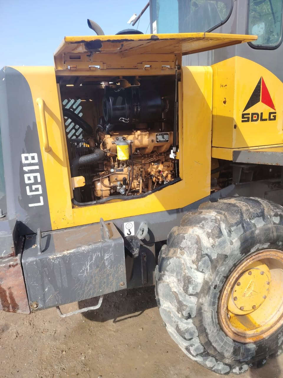 شفل LG 918 موديل 2012 مكينة كلش نظيفة للشغل مباشر مابيها اي نقص
***********
