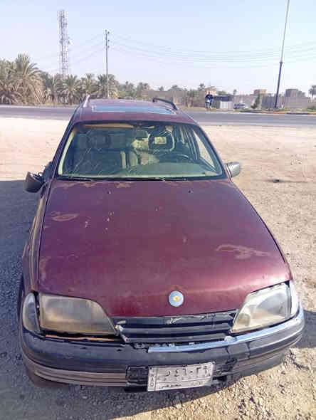 السلام عليكم عندي سياره اوبل اوميك  مكينه وكير ونجي حلوات سنوي منتهي بل 2020 راعيه ماكو  السعر مليون و400 لاستفسار ***********
