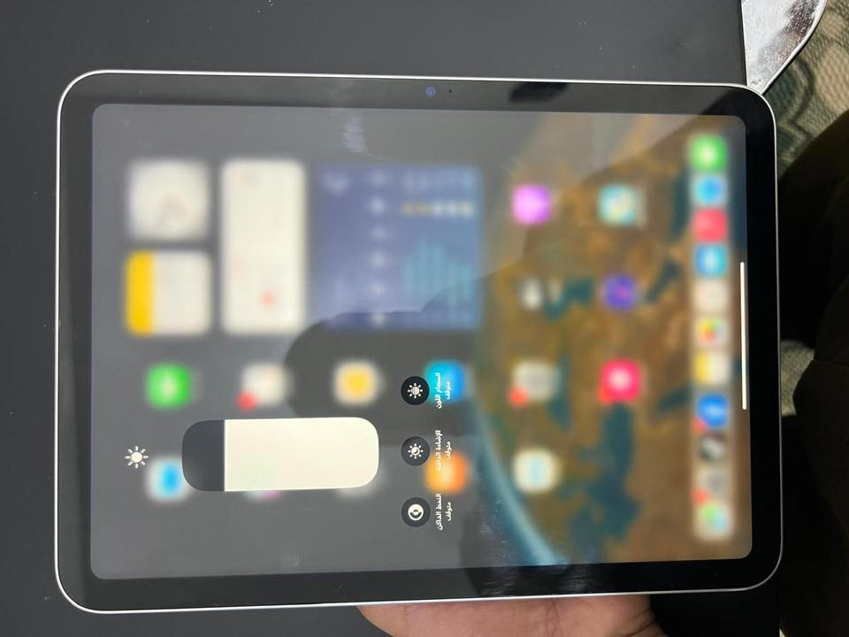 السلام عليكم
ايباد ١٠ للبيع بطاريه ٩٧ ذاكره ٦٤كارتون ويا جهاز جديد 
السعر ٣٩٠وبي مجال قليل 
***********
