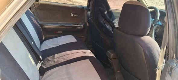 سيارة مازدا للبيع موديل 1991
حجم محرك 12بخ لاصرف ولابخار 
ترايك وين مايعجبك 
سيارة كله انطيك بشرط تايرات كير محرك دبلات كله بشرط 
ماعدا صدر أمام نص بنص باقي كله شرط 
والباقي تفاصيل كدام عينك بلصوره 
سنوية مشروع وطني باقي سنه او تنتهي 
شرط تحويل وكاله سعر 35$
مكان سيارة طوز خورماتو/***********
