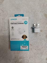 شاحنه انكر مستخدمه  20watt مال ايفون اصلي ضمان عين الفهد ب 15 مع التوص...